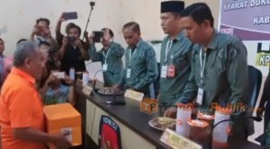 KPUD Bolmut Terima Dokumen Calon Perseorangan
