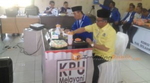 Karel – Arman Daftar Pertama Di KPU