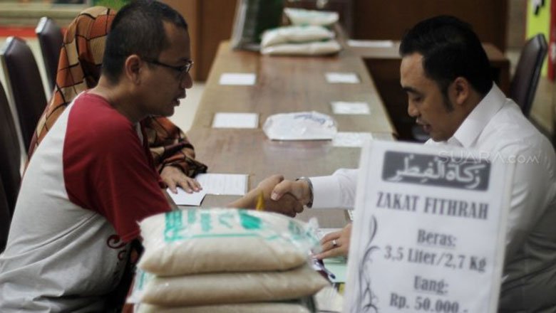 Membayar Zakat Fitrah, Lakukan Cara ini