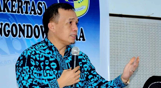 dprd harap pemda bolmut pertimbangkan penghapusan honorer daerah