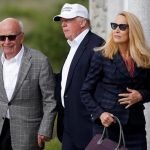 Bos Media Rupert Murdoch Jadi Besar dengan Sensasi dan Polarisasi