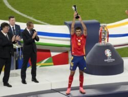 Rodri Jadi Pemain Terbaik Euro 2024 Setelah Bawa Spanyol Juara