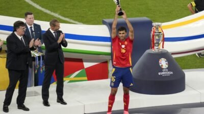 Rodri Jadi Pemain Terbaik Euro 2024 Setelah Bawa Spanyol Juara