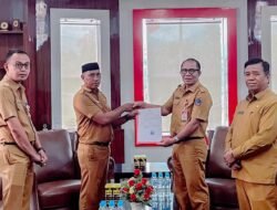 Sudurin Sehe Resmi Terima SK Plt Camat Kaidipang