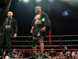 “Menakutkan” Saya melihat Mike Tyson tidak Terkalahkan dalam KO 91 detik
