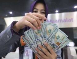 Indeks Dolar Amerika Makin Kokoh, Rupiah Menguat Tipis