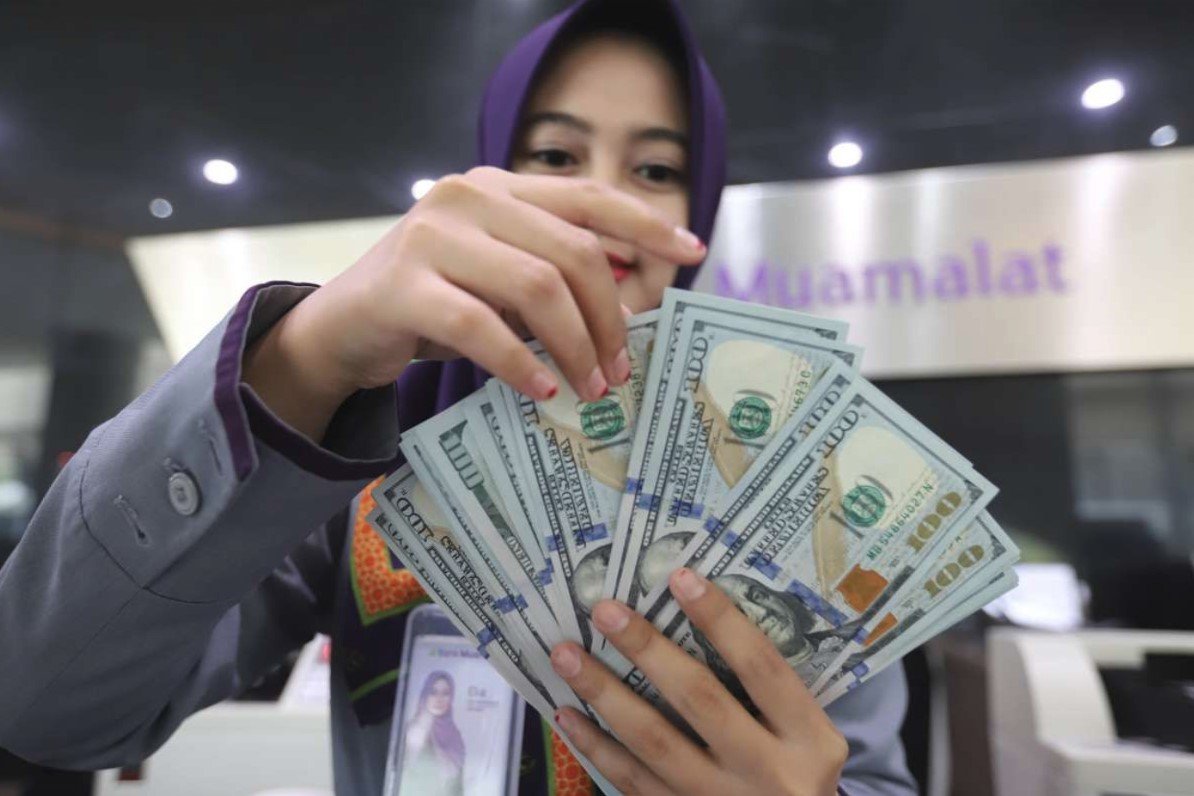 Indeks Dolar Amerika Makin Kokoh, Rupiah Menguat Tipis