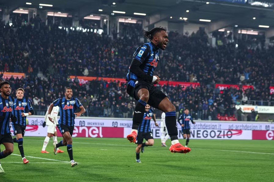 Atalanta vs AC Milan,Lookman cetak gol kemenangan