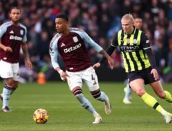 Aston Villa Menambah Penderitaan Manchester City