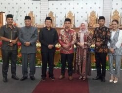 Rapat Paripurna DPRD Bolmut Tetapkan Sirajudin Lasena dan Mohamad Aditya Pontoh sebagai Bupati dan Wakil Bupati Terpilih