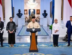 Presiden Prabowo Resmi Umumkan THR dan Gaji ke-13, Cair Mulai 17 Maret 2025