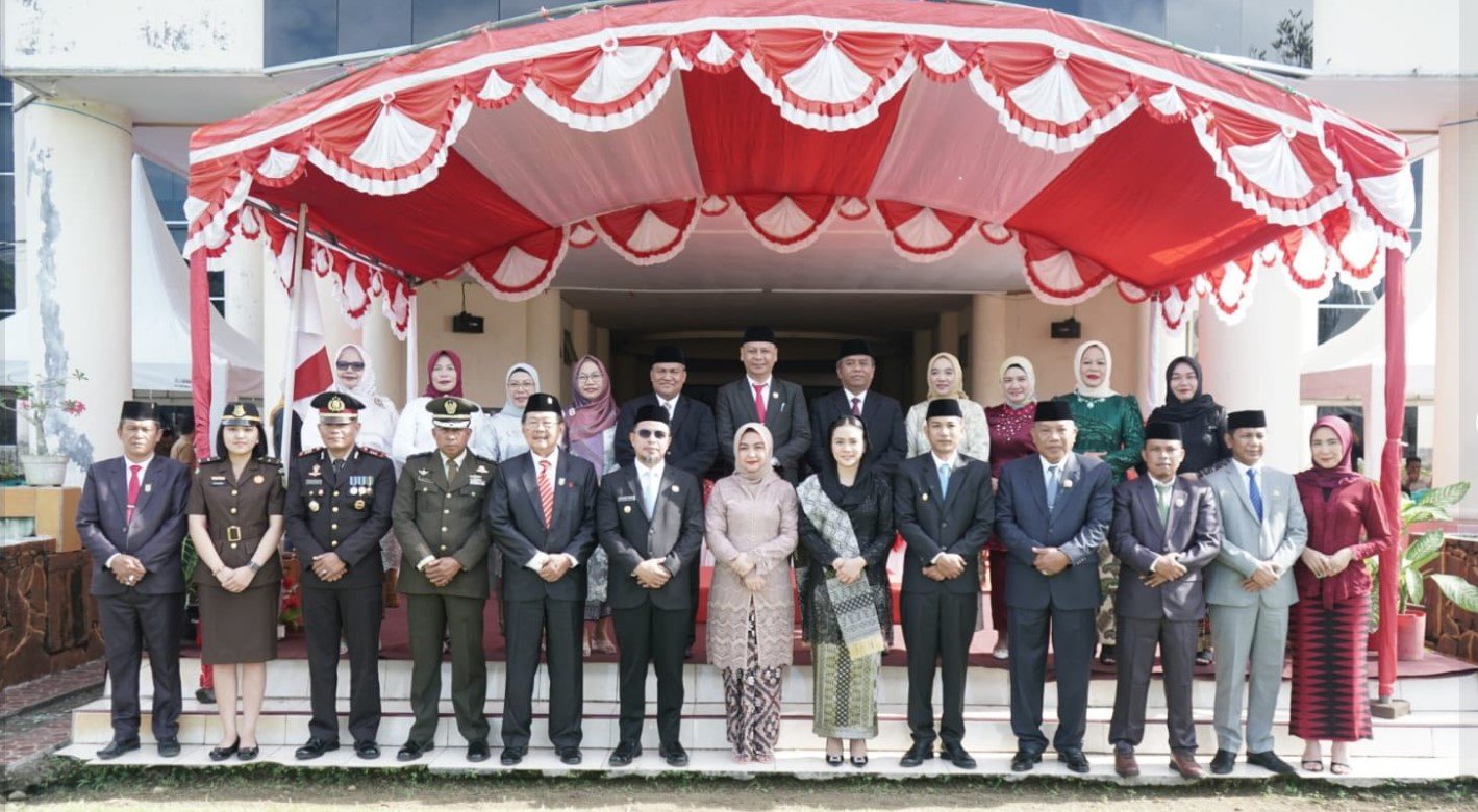 Bupati Bolmut Pimpin Upacara Hari Kartini ke-61