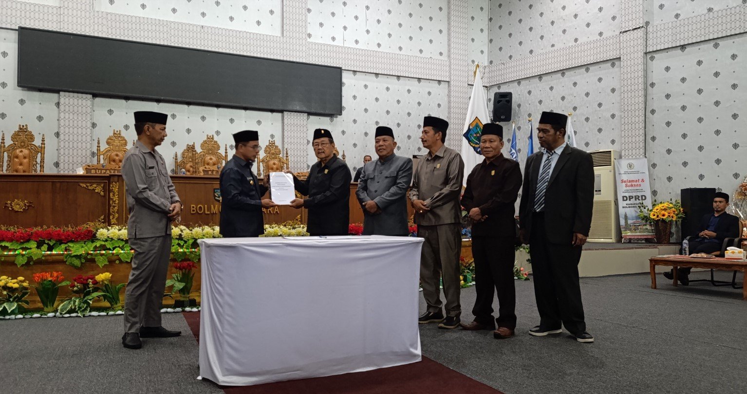 DPRD Bolmut Paripurnakan LKPJ Bupati Tahun Anggaran 2024