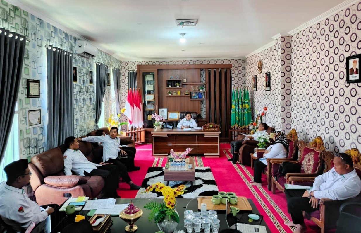 Rapat Evaluasi Program dan Kinerja Kemenag Bolmut 2025