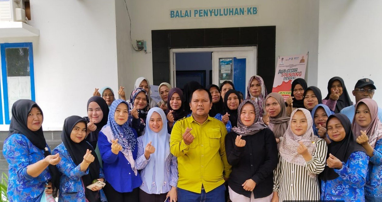 Sosialisasi inovasi AJAIB oleh DPPKBPPPA Bolmut untuk meningkatkan peran ayah dalam pengasuhan anak