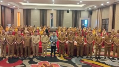 Bupati Bolmut membuka rakor pengelolaan keuangan dan pendapatan daerah di Hotel Aston Gorontalo