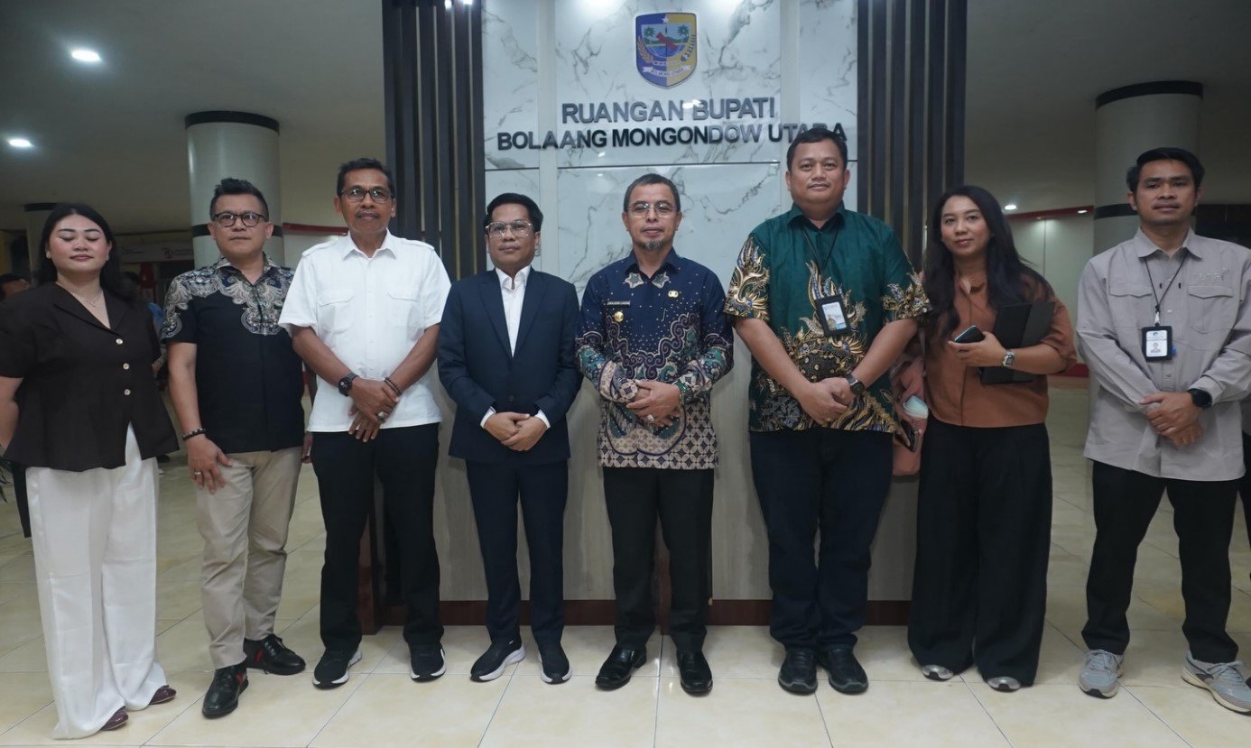 Bupati Bolaang Mongondow Utara menerima kunjungan KPI Sulawesi Utara di ruang rapat Sekda