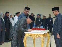 Bupati Bolmut Lantik 68 Pejabat Manajerial