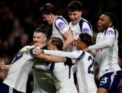 Tottenham vs Manchester City 2-2, Dominic Solanke Gagalkan Misi Juara City