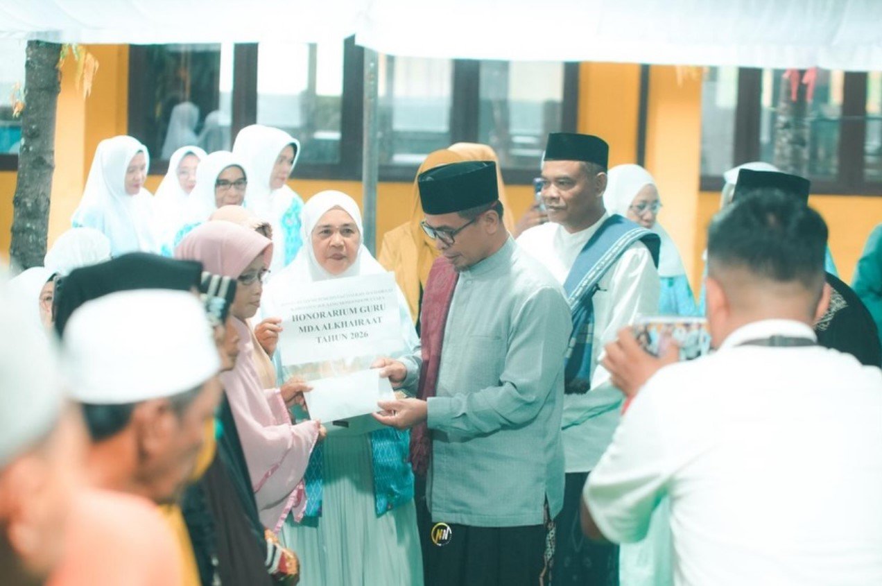 Bupati Bolaang Mongondow Utara saat buka puasa bersama Alkhairaat