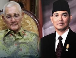 Try Sutrisno Wafat: Wapres Ke-6 RI Berpulang, Khofifah Ajak Kibarkan Bendera Setengah Tiang