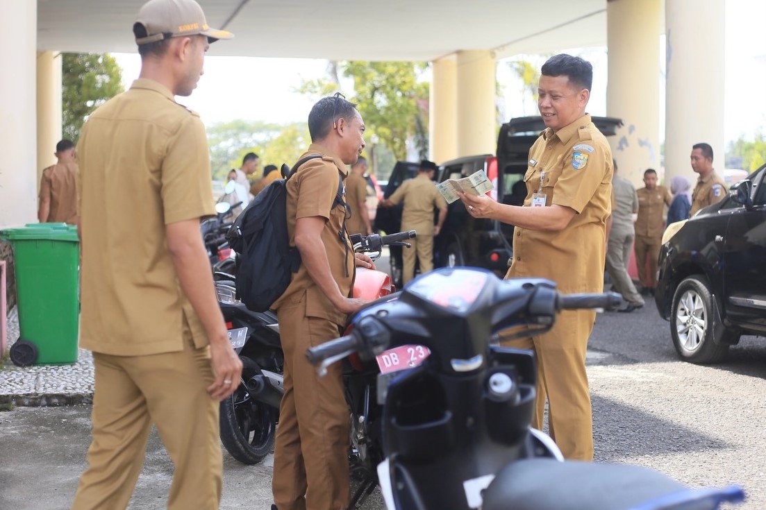 Pemerintah Kabupaten Bolmut melakukan pemeriksaan kendaraan dinas untuk memastikan kondisi dan kepatuhan administrasi