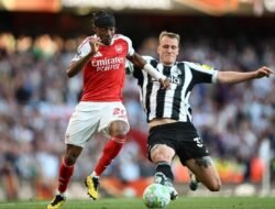 Arsenal vs Newcastle, Eze Cetak Gol, The Gunners Menang 1-0