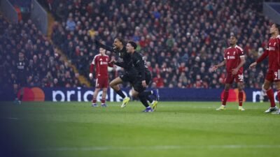 PSG vs Liverpool, Ousmane Dembélé mencetak gol ke gawang Liverpool di Anfield