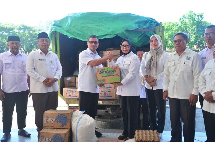 Pemda Bolmut salurkan bantuan Kemanusiaan untuk Korban Banjir Bandang di Gorontalo Utara