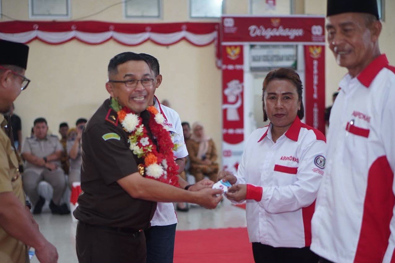 Wakajati Sulut bersama anggota abpednas